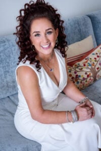 Rabbi Amy Rader is the Founder and Senior Rabbi of Neshamah Institute, a dues-free Jewish community serving Boca Raton, Delray Beach,