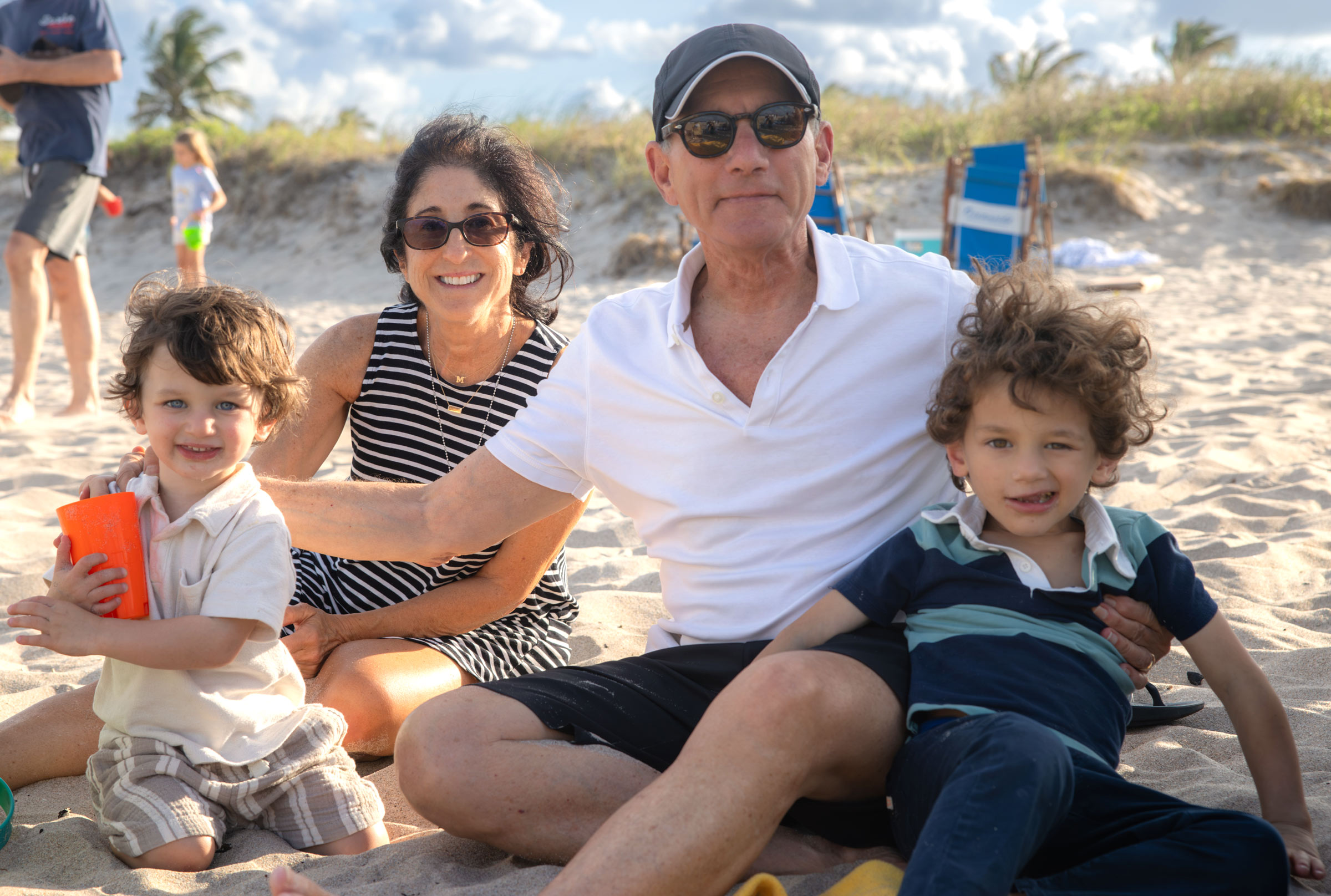 grandparents and grandkids at Neshamah Institute school Shabbat
